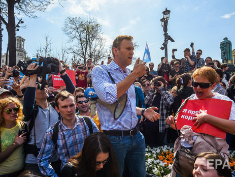 ﻿Навальний вийшов на свободу після 30 діб арешту