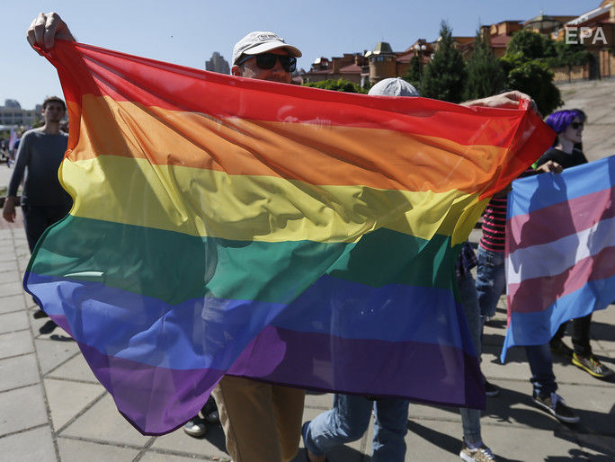 Филарет: Нет в Украине церкви, которая поддерживает однополые браки. Украинский народ не поддерживает это