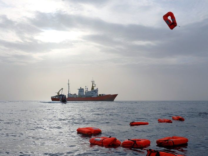﻿Приблизно 100 мігрантів зникло безвісти біля берегів Лівії