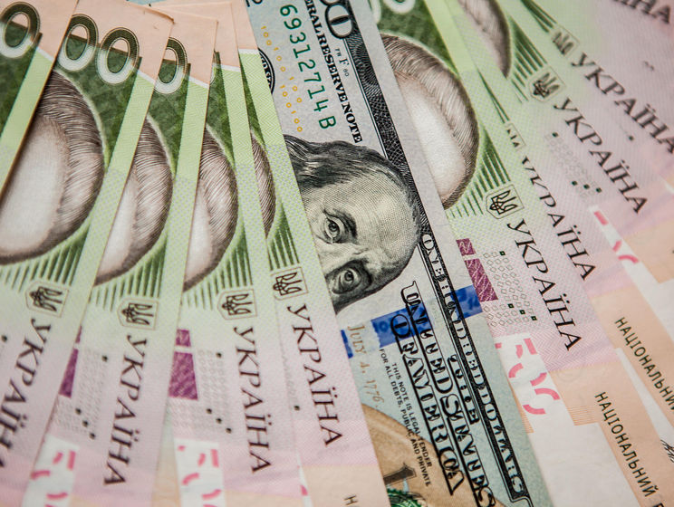 В Минэкономразвития прогнозируют, что к концу года доллар будет стоить 28,5 грн