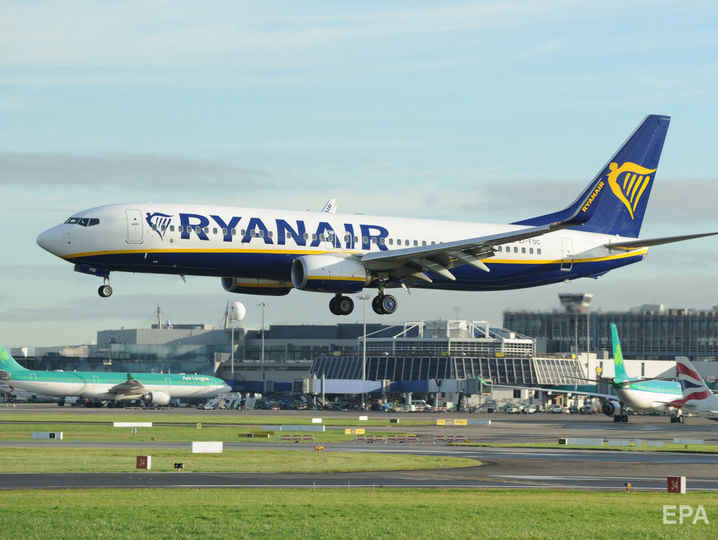﻿Ryanair скасував до 600 рейсів через страйк пілотів