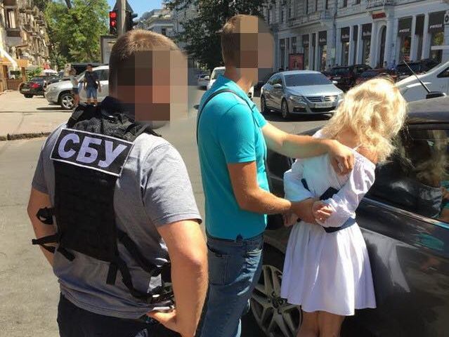 ﻿СБУ затримала на хабарі заступника начальника райвідділу поліції в Одесі