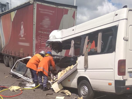 ﻿Смертельна ДТП у Житомирській області: у поліції повідомили, що водій автобуса заснув за кермом