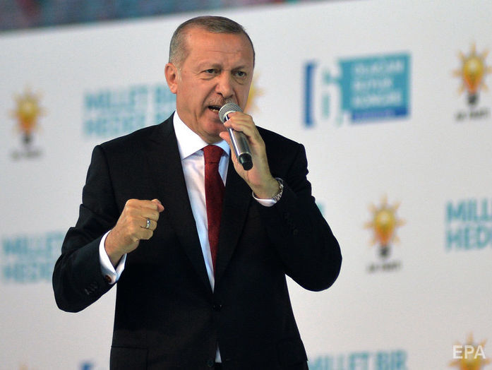 Эрдогана переизбрали главой правящей партии Турции