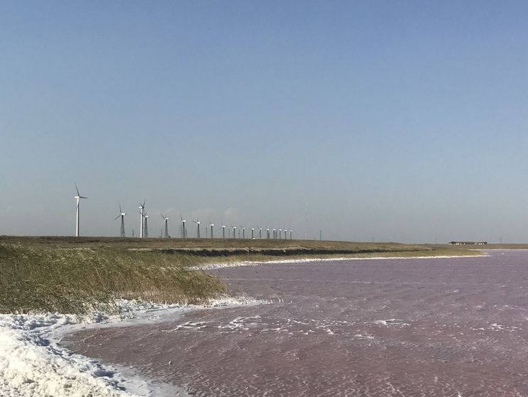 Украина и Норвегия подписали договор о строительстве ветряной электростанции в Херсонской области