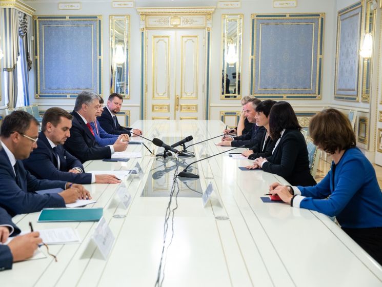 Порошенко призвал Норвегию присоединиться к кампании с требованием к РФ освободить украинских политзаключенных
