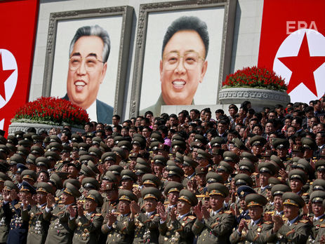 В столице КНДР прошел военный парад по случаю 70-летия со дня образования государства. Фоторепортаж