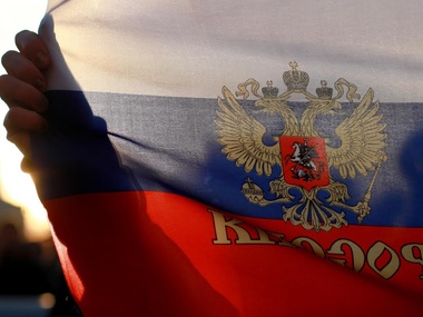 В России вступил в силу закон, приравнивающий блогеров к СМИ