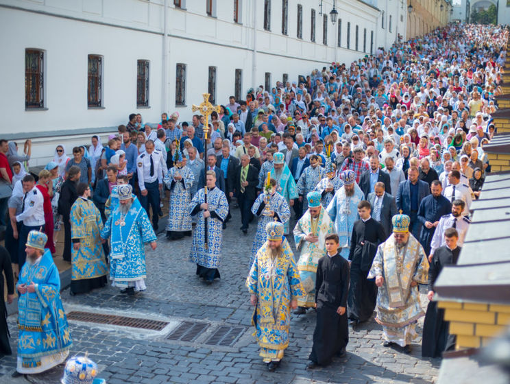 Большинство православных украинцев относят себя к Киевскому патриархату – опрос