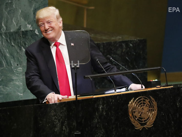 Трамп в ходе выступления на сессии Генассамблеи ООН вызвал смех зала, рассказывая о своих достижениях. Видео
