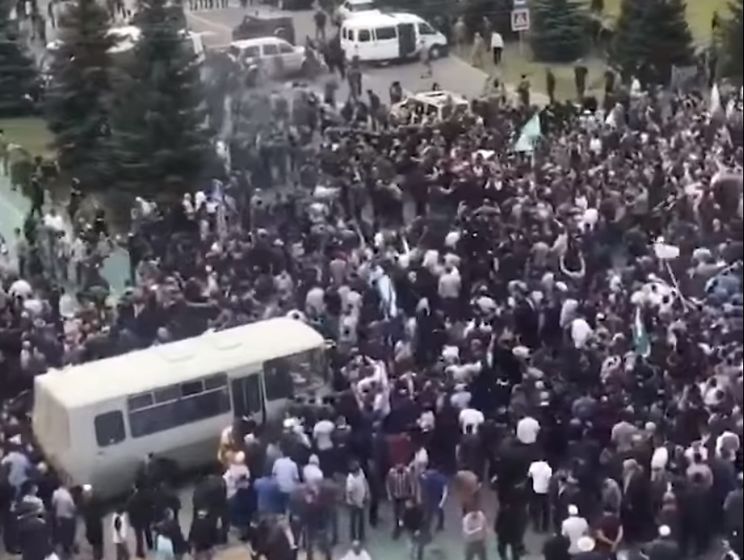﻿Влада Інгушетії пообіцяла не застосовувати сили до учасників мітингу проти передавання земель Чечні