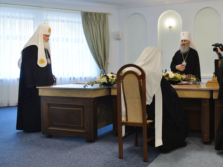 ﻿У Синоді РПЦ, який розірвав стосунки з Константинопольським патріархатом, брало участь двоє митрополитів УПЦ МП
