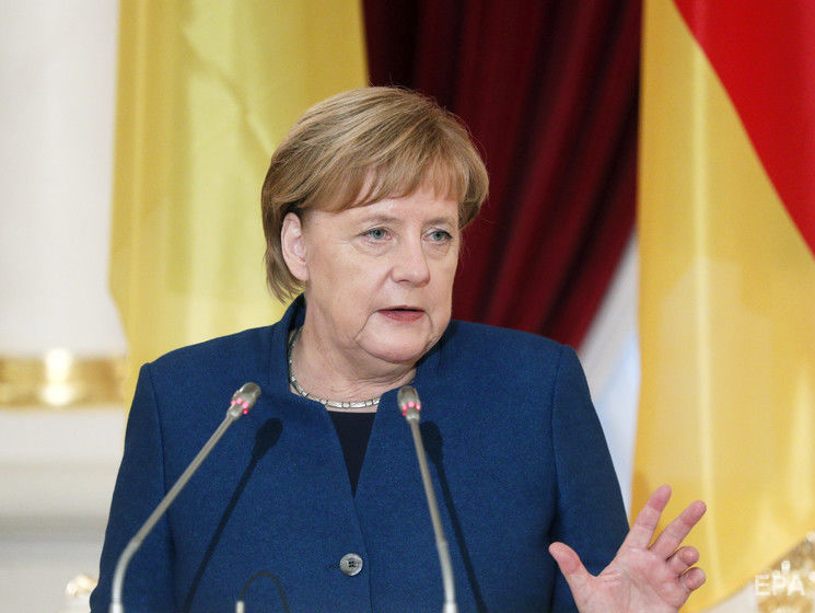 Германия будет выступать за продление санкций против РФ &ndash; Меркель