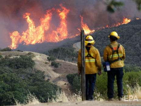 Эксперты связывают пожары в Калифорнии с климатическими изменениями
