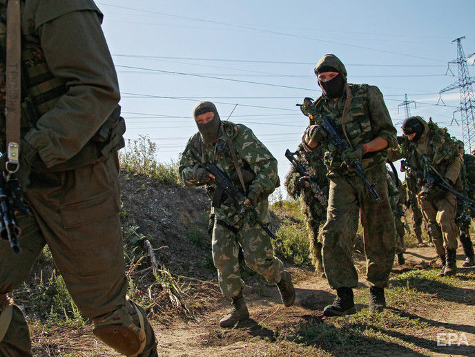 На оккупированной части Донбасса боевиков не отпускают со службы – разведка Минобороны