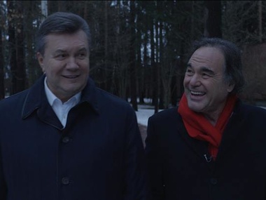 Американский режиссер Стоун снимает фильм об Украине с участием Януковича
