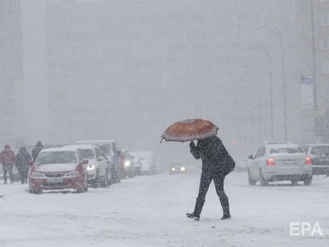 ﻿Ожеледиця, вітер, заметіль, снігопад. ДСНС попередила про погіршення погодних умов в Україні 3–4 січня