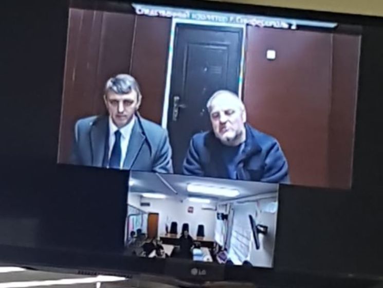 В оккупированном Крыму "суд" оставил под арестом крымскотатарского активиста Бекирова