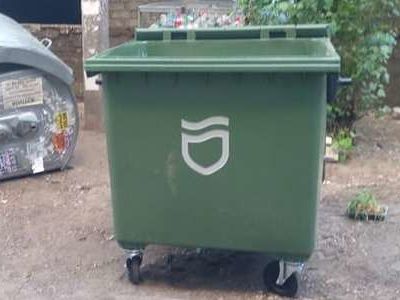 Жители Днепра украли новые мусорные баки, чтобы квасить в них капусту и арбузы &ndash; Филатов