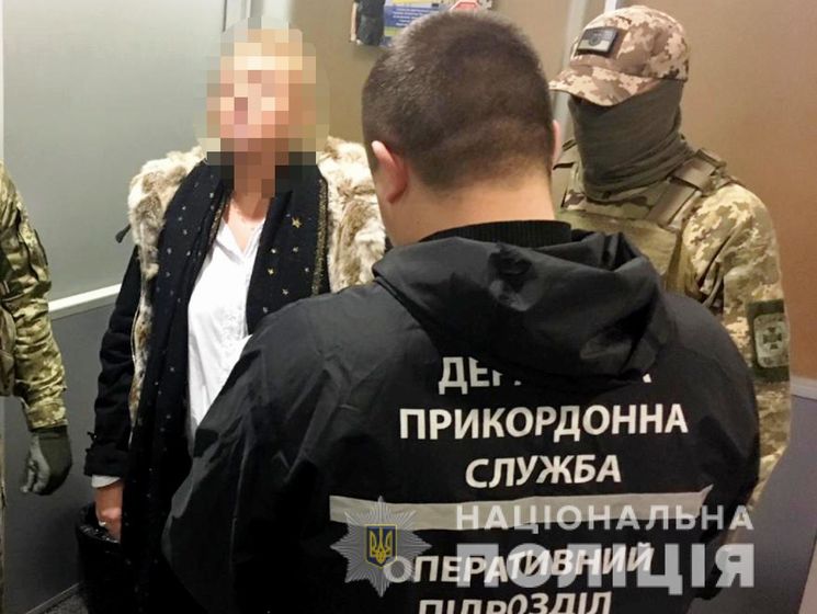 В аэропорту Борисполь задержали иностранку, которая вербовала украинских девушек в сексуальное рабство &ndash; полиция