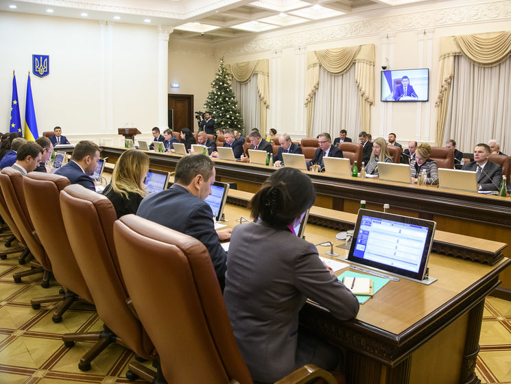Кабмин Украины утвердил бюджет Пенсионного фонда на 2019 год