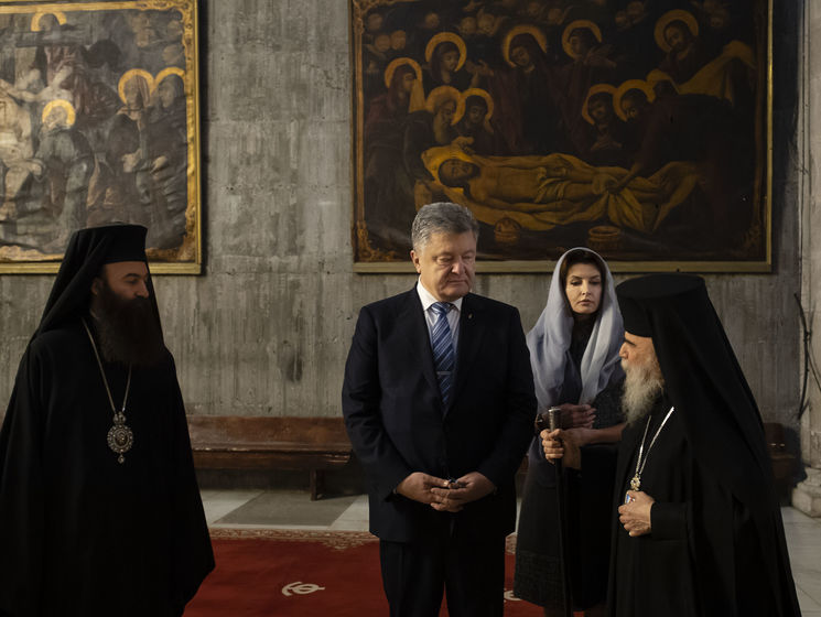 Секретарь Иерусалимской патриархии передал Порошенко письмо с призывом использовать "все возможности для мира" – СМИ