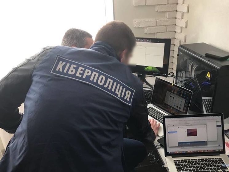 Киберполиция Украины заявила о разоблачении группы, управлявшей крупнейшим в мире ресурсом по торговле доступом ко взломанным серверам