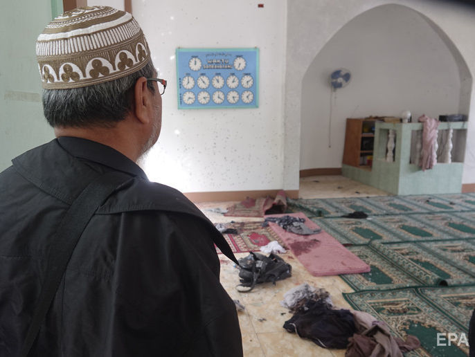 На Филиппинах неизвестный бросил в мечеть гранату, погибло два человека