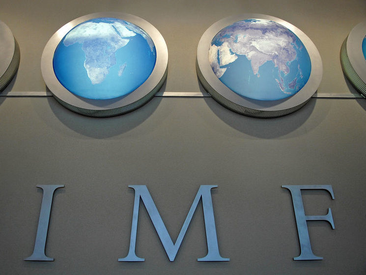 Сегодня совет директоров МВФ обсудит выделение Украине кредита