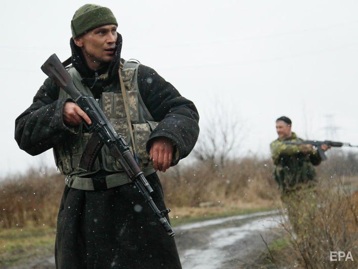 Боевики обстреляли ритуальный автобус с покойником и кладбище в Чермалыке – украинская сторона СЦКК