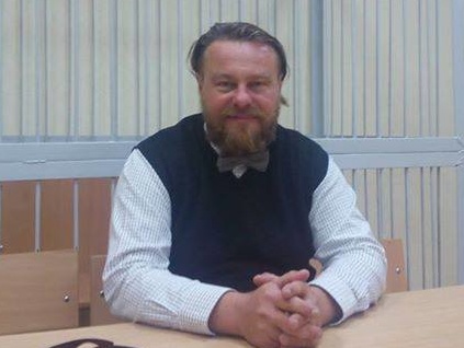 Замглавы Администрации Президента: На Донбассе погиб волонтер