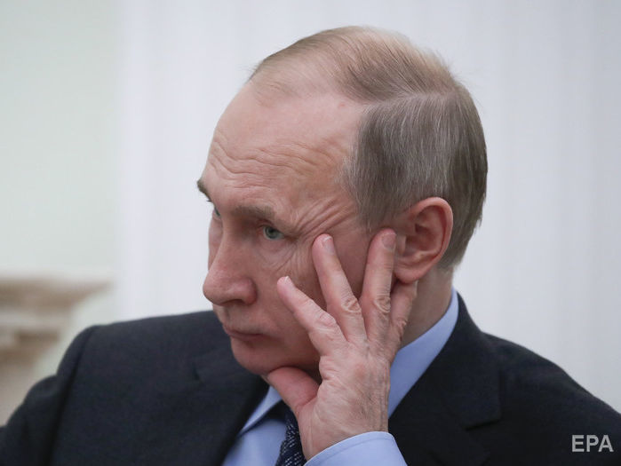 Редактор сайта "Путинизм": Отец Путина выколол глаз его матери вилами