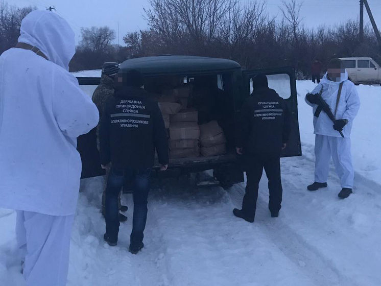 В Харьковской области пограничники пресекли попытку контрабанды из РФ крупной партии икры