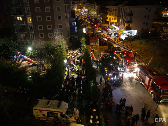 В Стамбуле разбился военный вертолет, погибло четыре человека