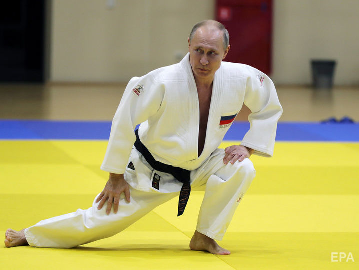 Путин получил травму во время спарринга с олимпийским чемпионом по дзюдо. Видео