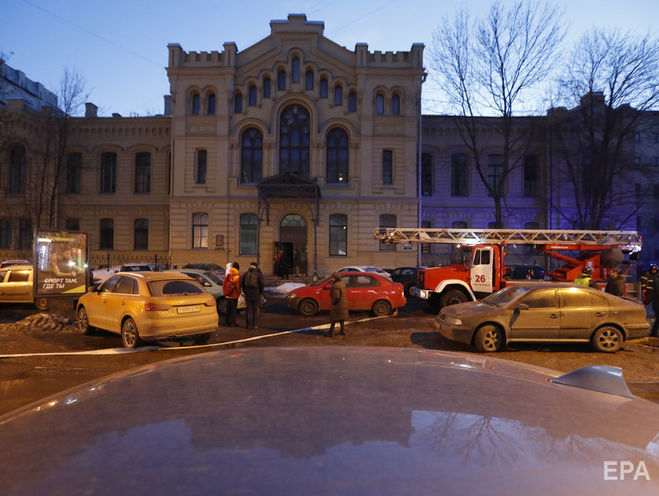 У Санкт-Петербурзі рятувальники не виявили людей під завалами в корпусі університету