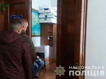 В мэрии Николаева полиция проводит обыск