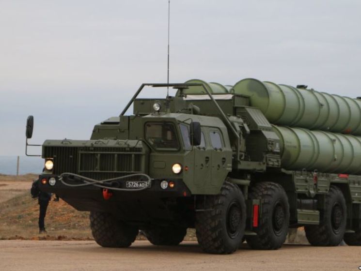 Росія знищила партію ракет для комплексу С-400, які було пошкоджено під час транспортування в Китай