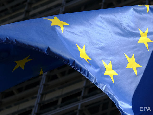 Евросоюз принял поправки в визовый кодекс и повысил визовый сбор