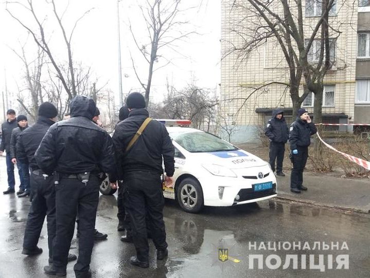 Сын Гладковского подал в суд на журналистов, в Киеве застрелили известного ювелира. Главное за день