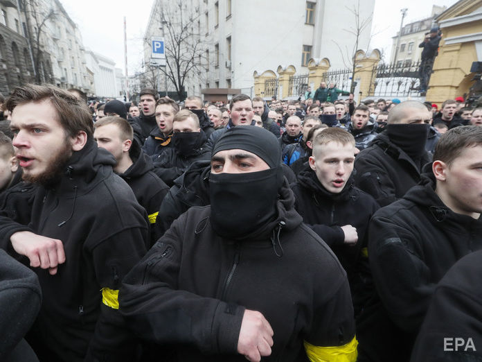 Крищенко повідомив, що акція "Нацкорпусу" в Києві відбулася спокійно, порушень не було
