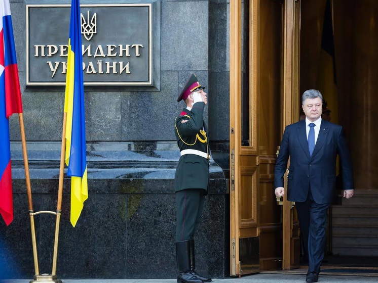 Порошенко о возможном дефолте Украины: Не дождетесь!