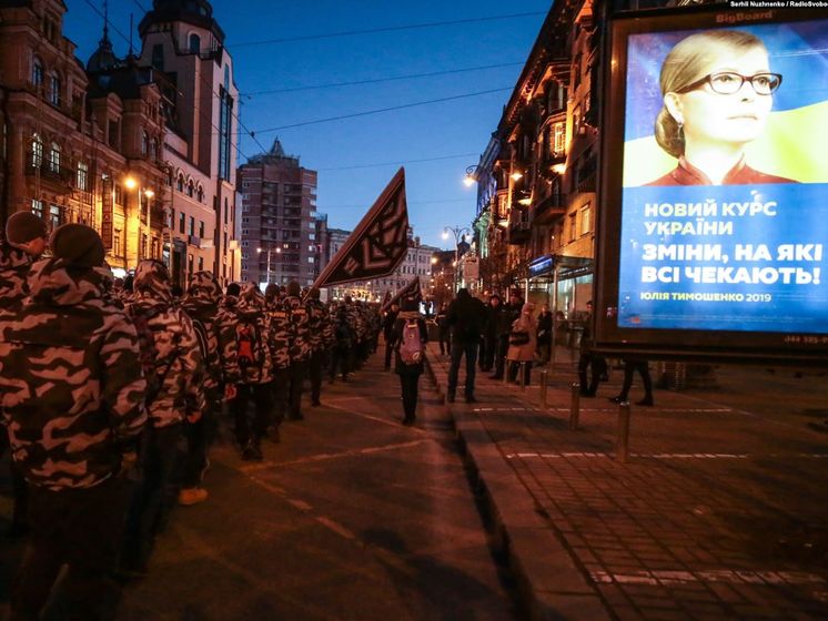Тимошенко: Висловлювати принципову позицію проти мародерства головнокомандувача на армії – обов'язок кожного українця