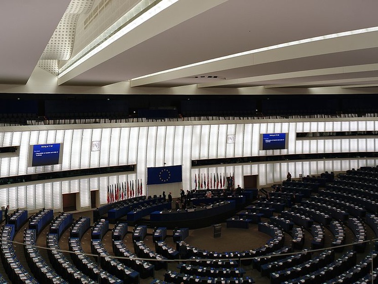 Европарламент призвал Гаагский трибунал изучить военные преступления, совершенные во время аннексии Крыма и конфликта на Донбассе
