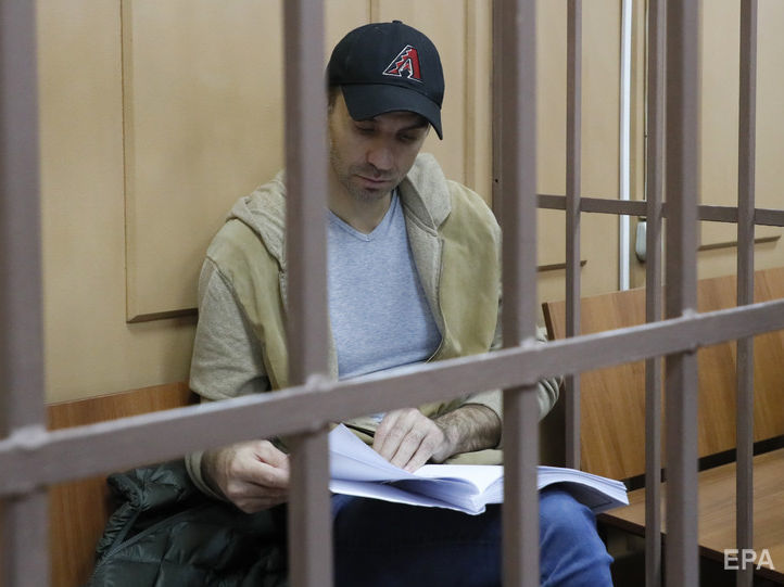 До ареста ФСБ прослушивала экс-министра Абызова два года