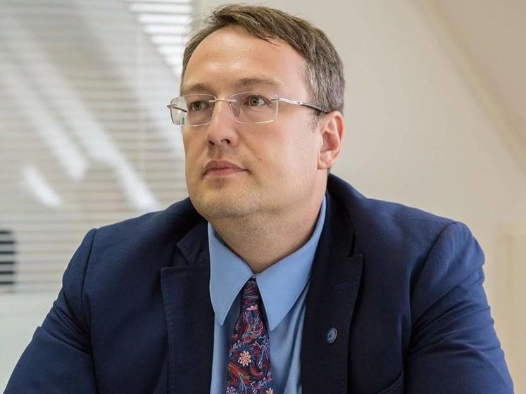 Антон Геращенко заявив, що в "Народному фронті" розділилися думки, кого з кандидатів у президенти підтримувати