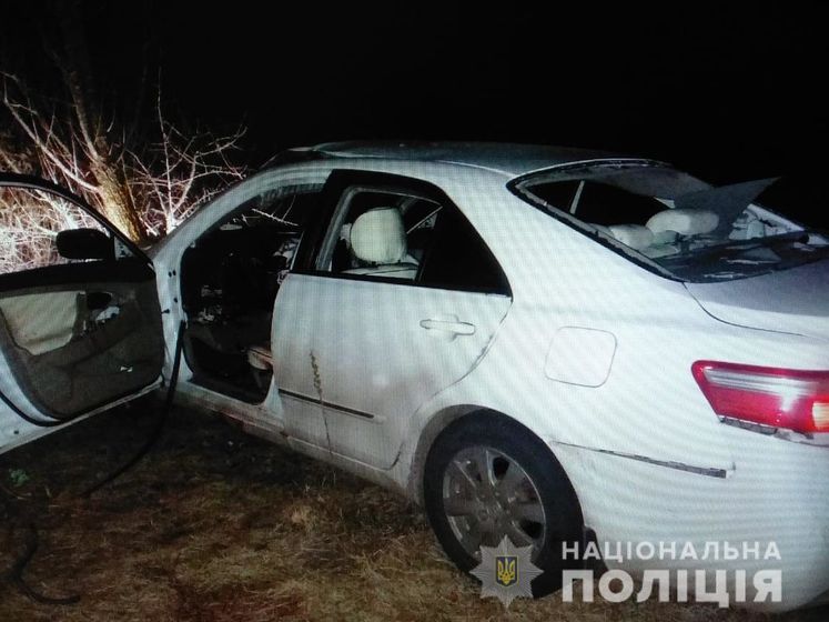 В Киевской области во время движения взорвался автомобиль, водитель погиб. В салоне нашли фрагменты гранаты РГД-5