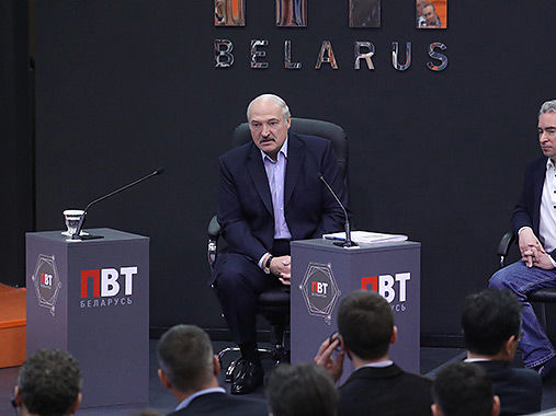 ﻿Лукашенко назвав розташування Білорусі "небезпечним" через геополітичні виклики