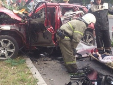 Секретарь Захарченко отправилась в больницу в результате подрыва ее автомобиля
