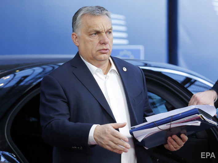 Орбан предлагал Польше принять участие в разделе Украины &ndash; польский политик